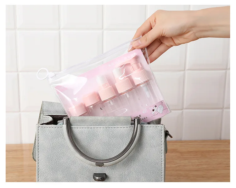 Portable travel Cosmetic Lotion dispenser bottle Empty bottle set Home press spray Sprayer Clear storage bottle factory