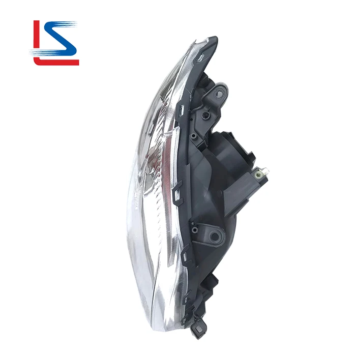 AUTO HEAD LAMP for TOYOTA  IST XA 2005  81105-52520 L 81106-52520  312-1185 Car Headlights