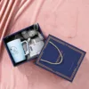 03 conjunto azul de cuatro piezas
