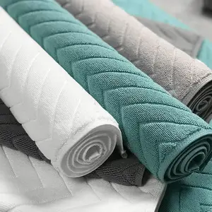 High Quality 100% Cotton Knitted Premium Bathroom Carpet Fast Drying Hypoallergenic Eco-Friendly Hotel Quality Floor Mat
