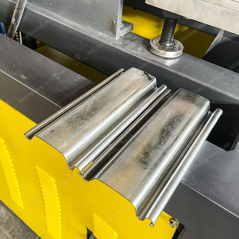 High Speed Channel Making Machine Shutter Door Machine Alloy Steel Stainless Steel Roller Shutter Door Roll Forming Machine