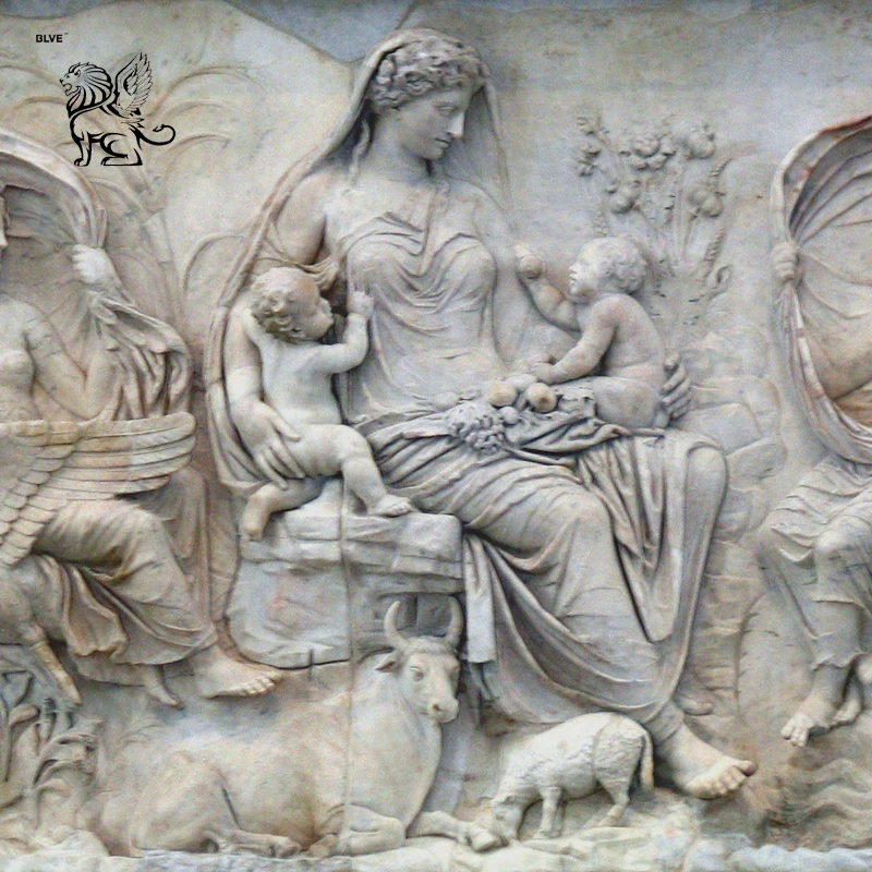 カスタム西洋屋外装飾有名な手彫り大理石女性と子供像壁レリーフ彫刻