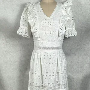 New Women's Summer Lace Short Sleeve Skinny Solid Eyelet Cutout Dress Retro V-neck Puff Sleeves for Luxury Cocktails/Art