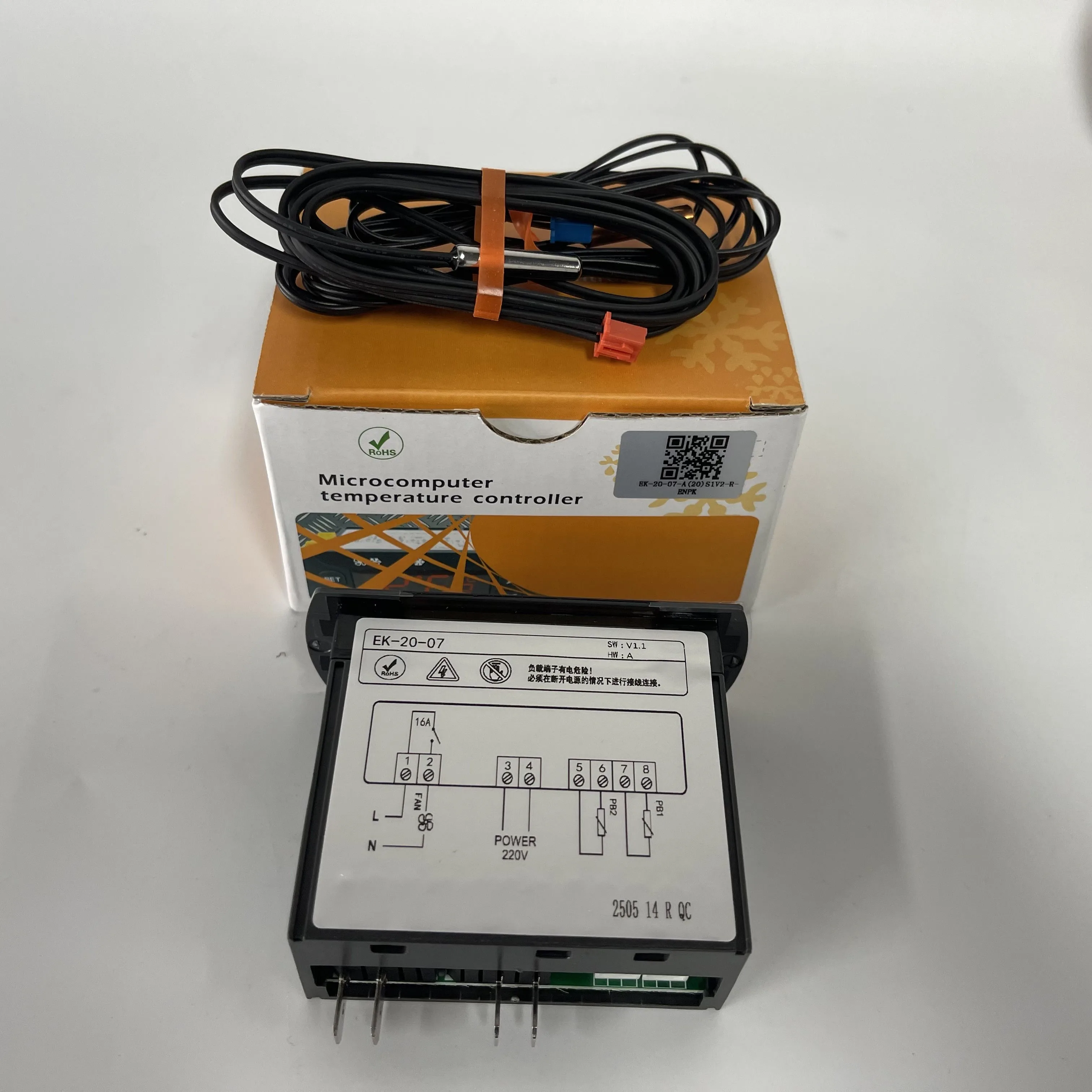  Unbranded, Chinese Microcomputer Temperature Controller EK-20-07