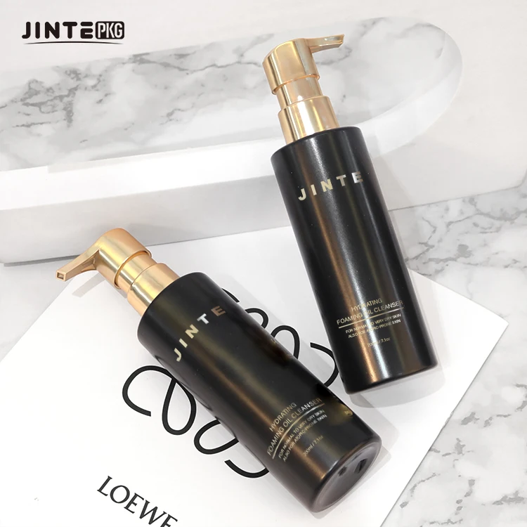 200ml Matte Black Plastic Cosmetic Packaging PET Bottle With Gold Pump for Shower Gel Body Lotion