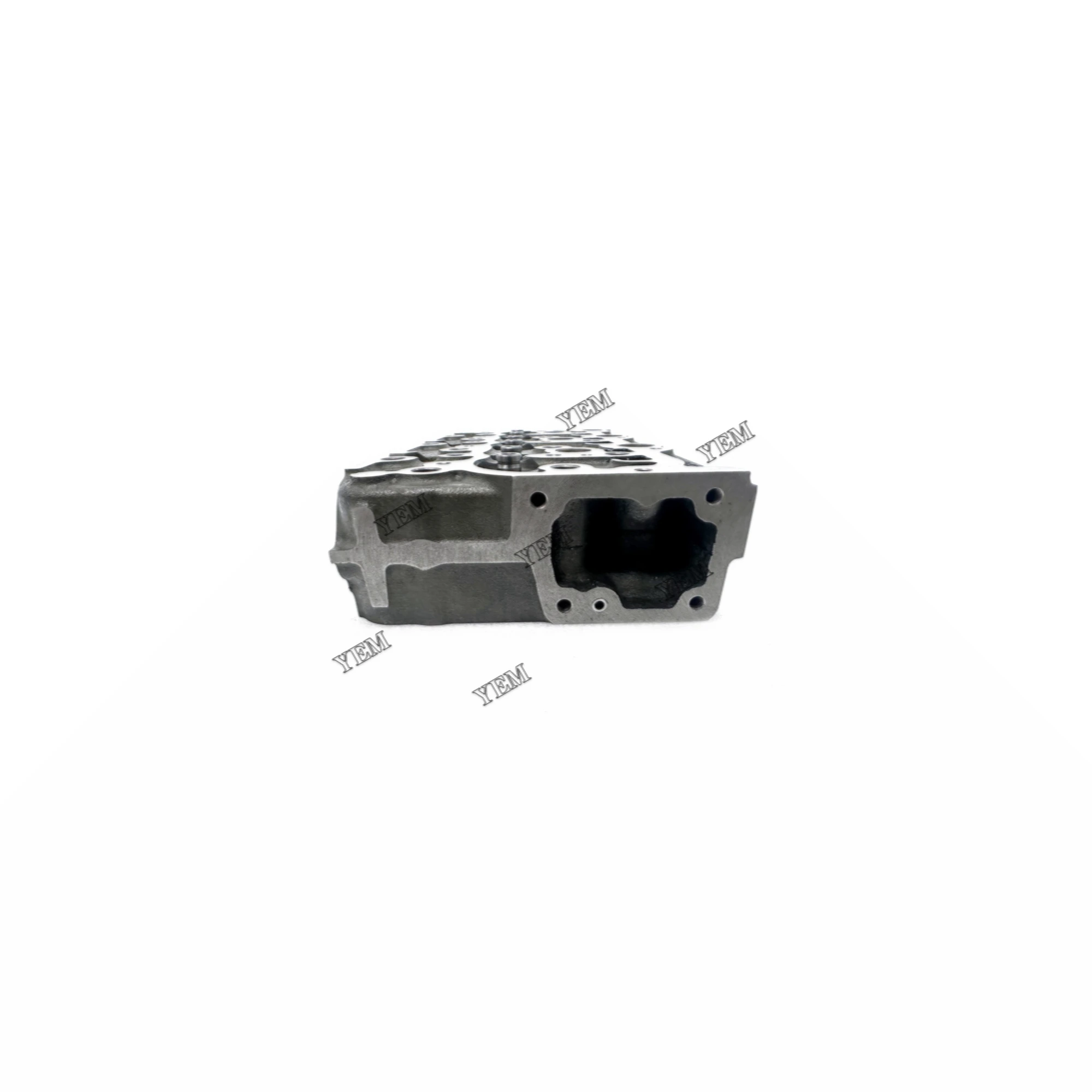 D1703 Cylinder Head for Kubota Cylinder Head Diesel Engine Spare Parts