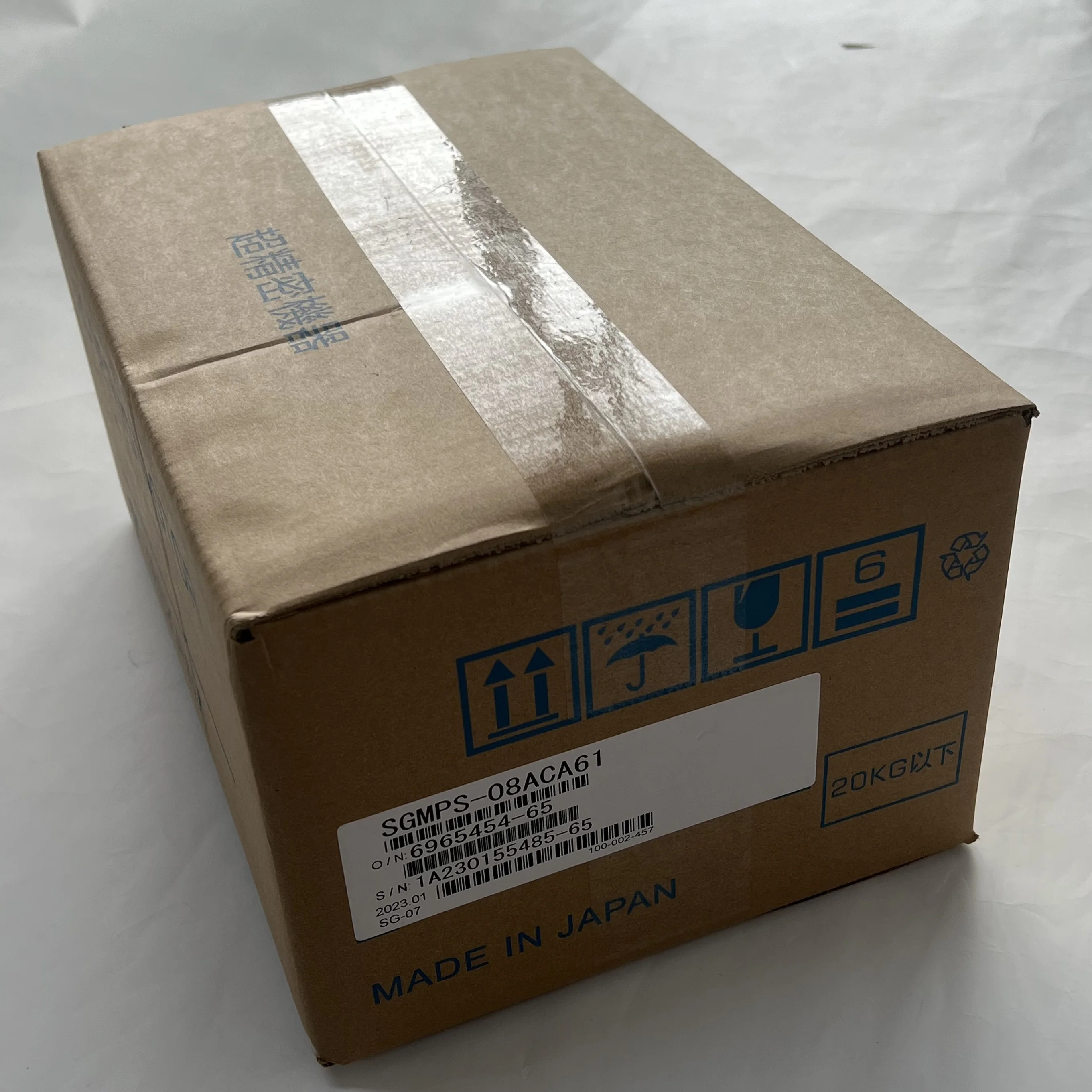 Yaskawa AC Servo Motor SGMPS-08ACA61 Yaskawa AC Servo Motor SGMPS-08ACA61