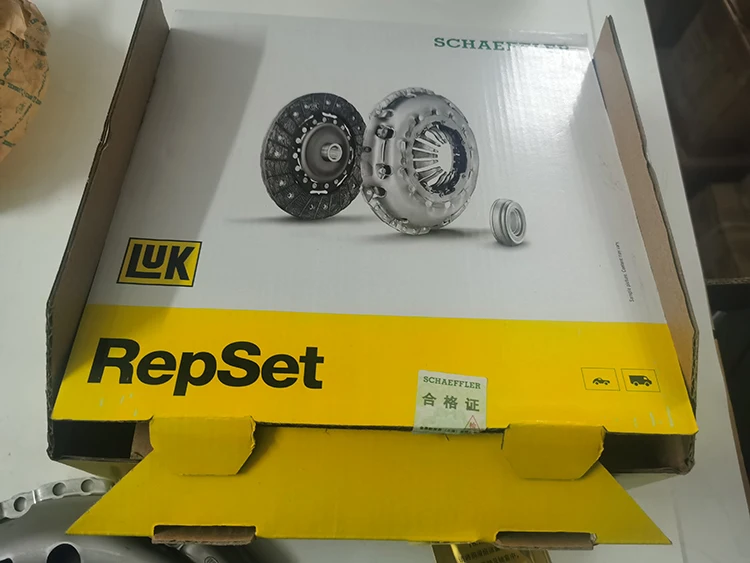 622333600 220mm Clutch Disc Kit For Audi A3 Vw Golf Polo Skoda Fabia ...