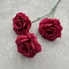 Rosa de diamante sin hojas - rojo oscuro