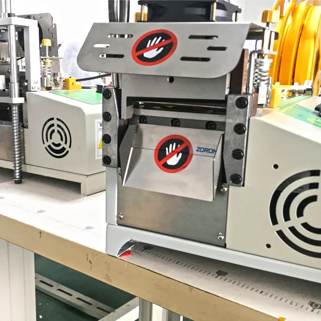 High Speed Multiple Shapes Hook and Loop Straps PVC Leather Fabric Leather Velcroes Tape Cutting  Machine