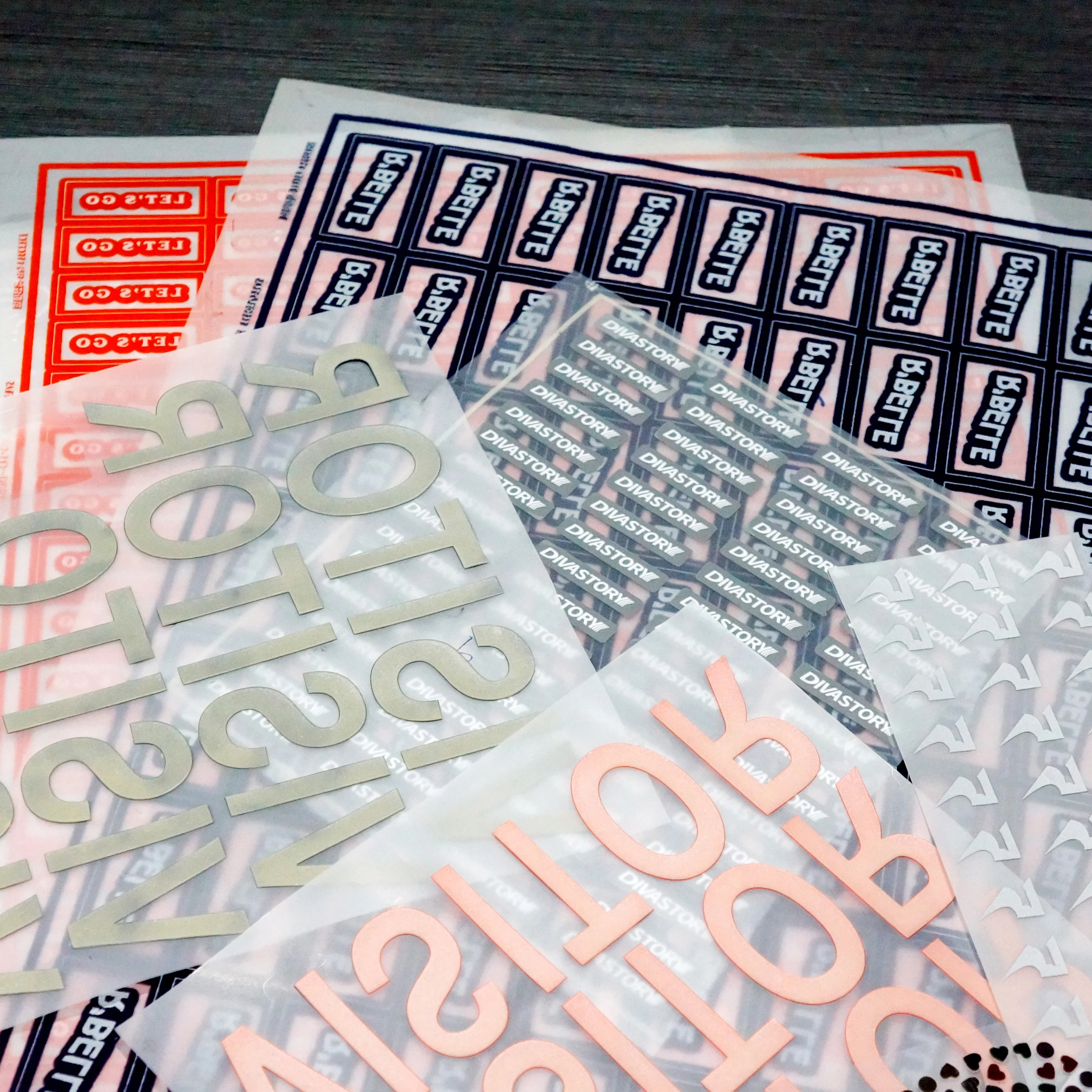 Custom Waterproof Heat Press Flocking Logo Patch Iron-On Flock Heat Transfer Vinyl T-shirt Custom Flock Heat Transfer Label