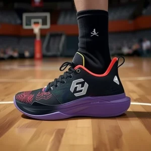 2026 Professional Men's Outdoor Sneakers Breathable Basketball Shoes for Women Men Comfortable Fashion Sneakers for Summer