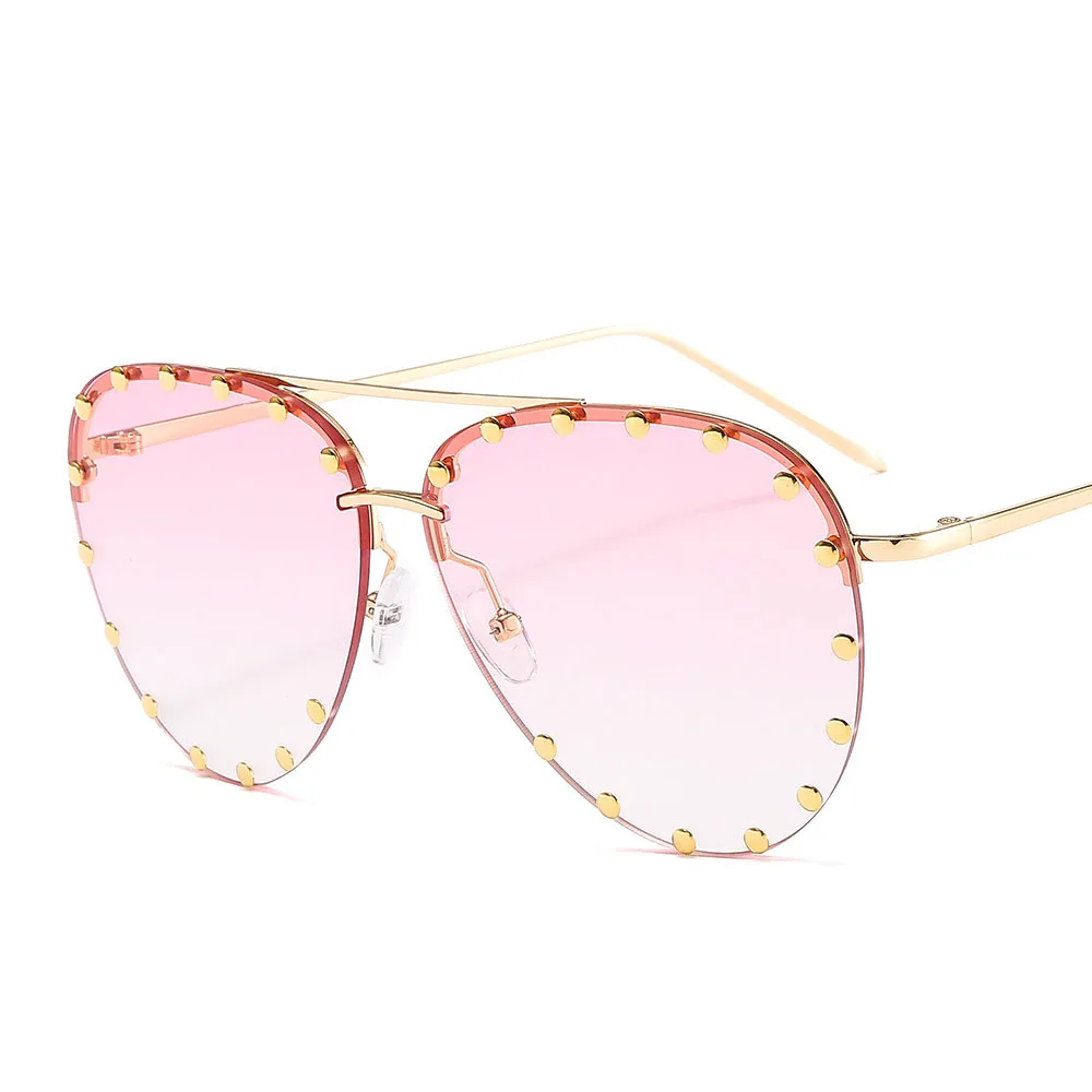 【US限定】 ♡国内発送!!! PINK サングラス ♡ カラーレンズサングラス[品番：MKSW0051661]｜jouetie