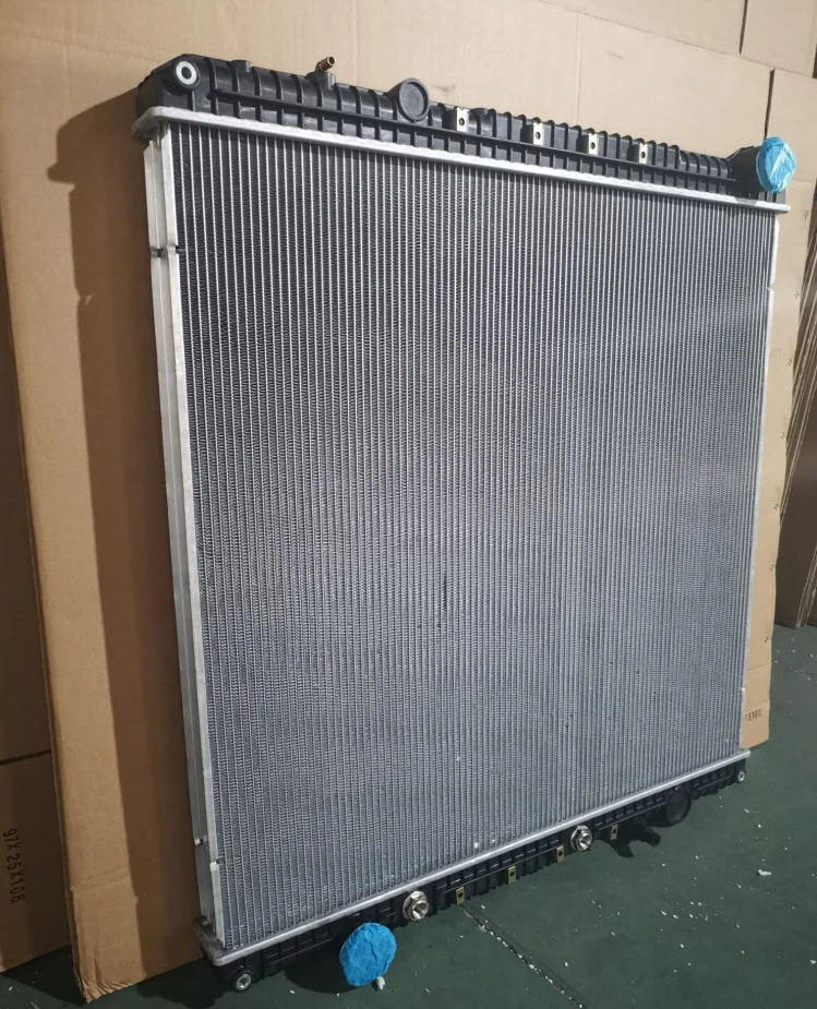 Heavy Duty Radiator 3E013764003 for Freightliner Cascadia 12.8L 