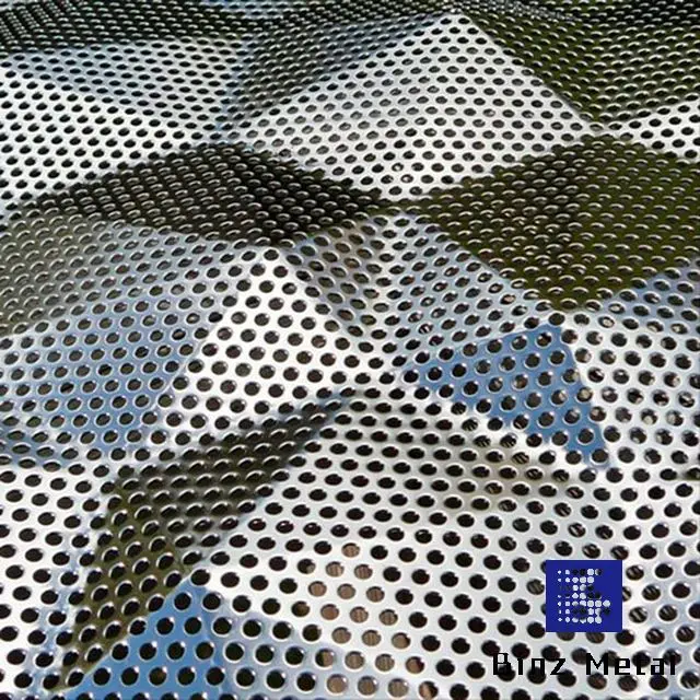 Colorful PVC Coated Perforated Steel Mesh Thin Thickness