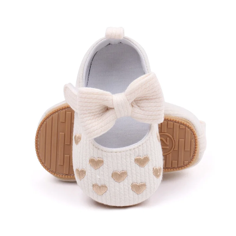 Heart Embroidery Design Baby Girl Shoes Anti-slip TPR Outsole Prewalker Baby Shoes for Girls supplier