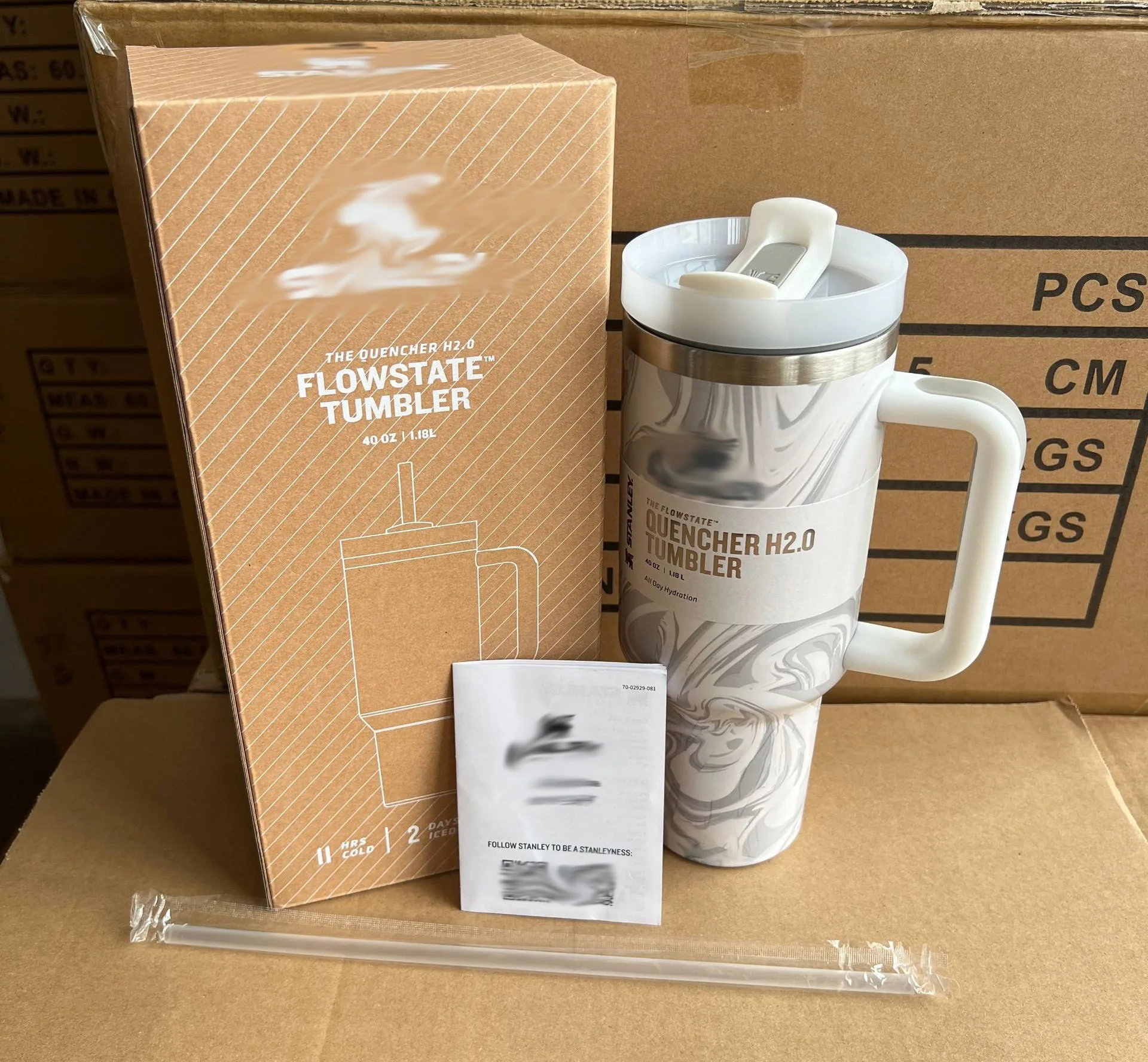 2024 New Hot Travel Mug 40oz Stanly Stainless Steel Cup With Handle And