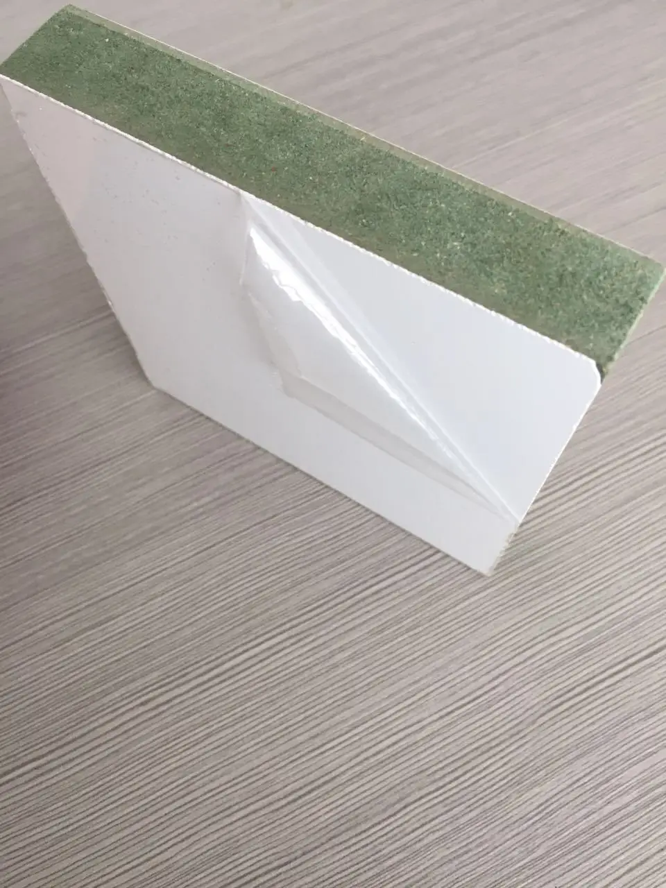 Good Weatherability PE Protective Film for Melamine MDF White Board 50cm Width Soft Hardness Blow Molding No Glue Residue