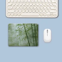 Квадратный коврик для