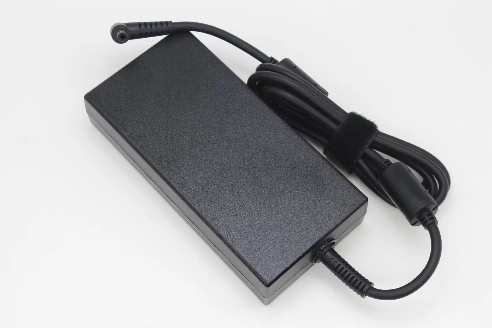 230W Laptop Charger For MSI Clevo Gigabyte - 19.5V 11.8A 5.5mm Tip A17-230P1A-1343759