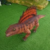 Bébé dinosaure animatronique
