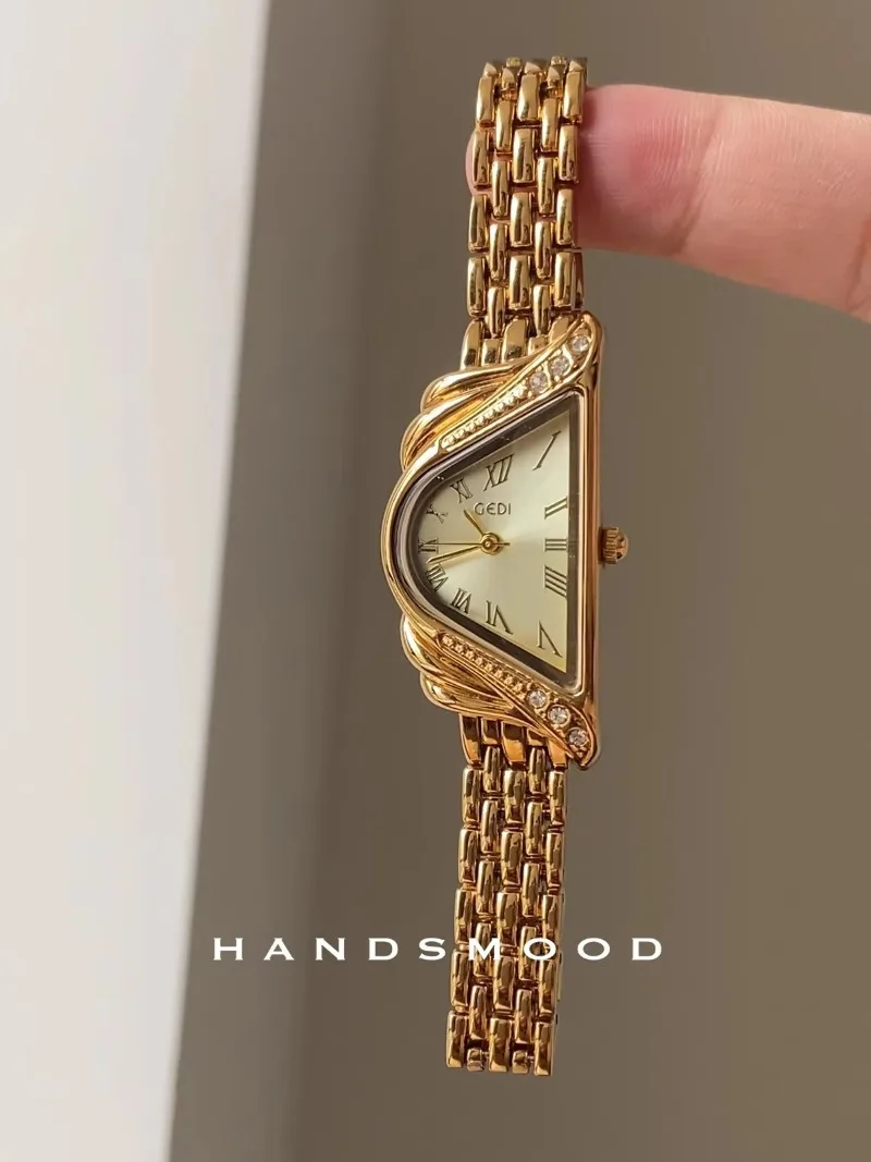 Vintage Gold Harp Women's Quartz Watch