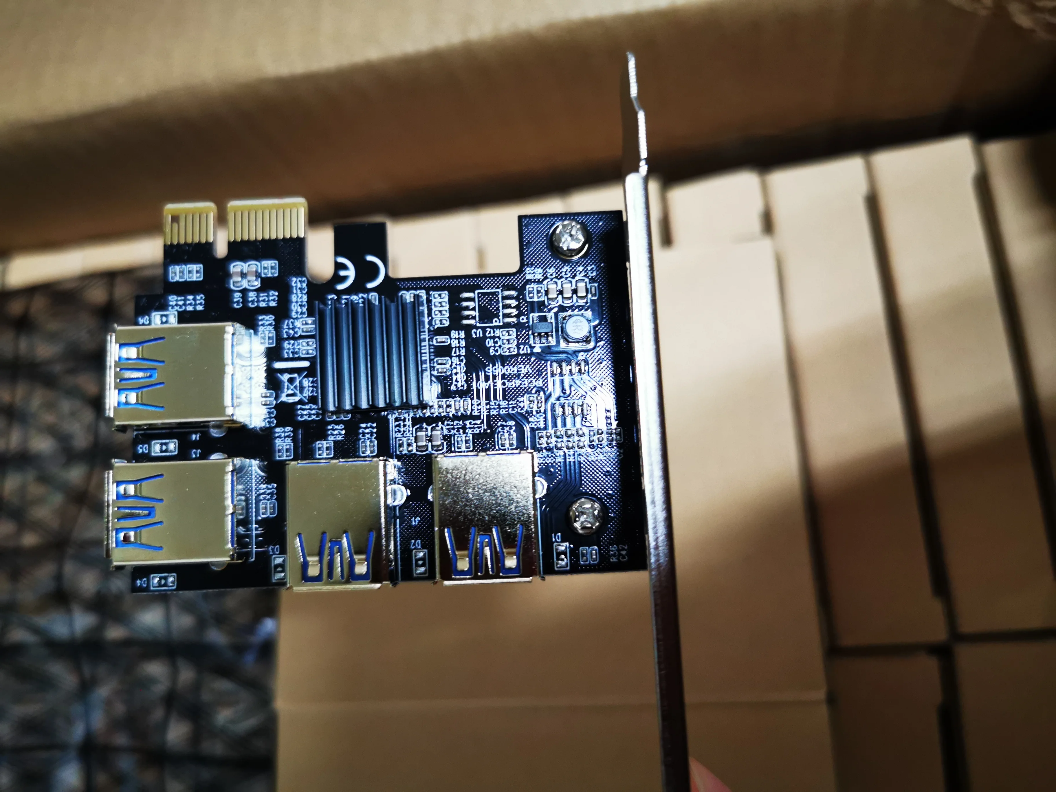 値頃 で d カード Pcie 1 に 4 Pci Express 16x スロット ライザー Pci E 1x に外部 Pci E アダプタ ポート マルチ プライヤ 1oficioverde Com Br