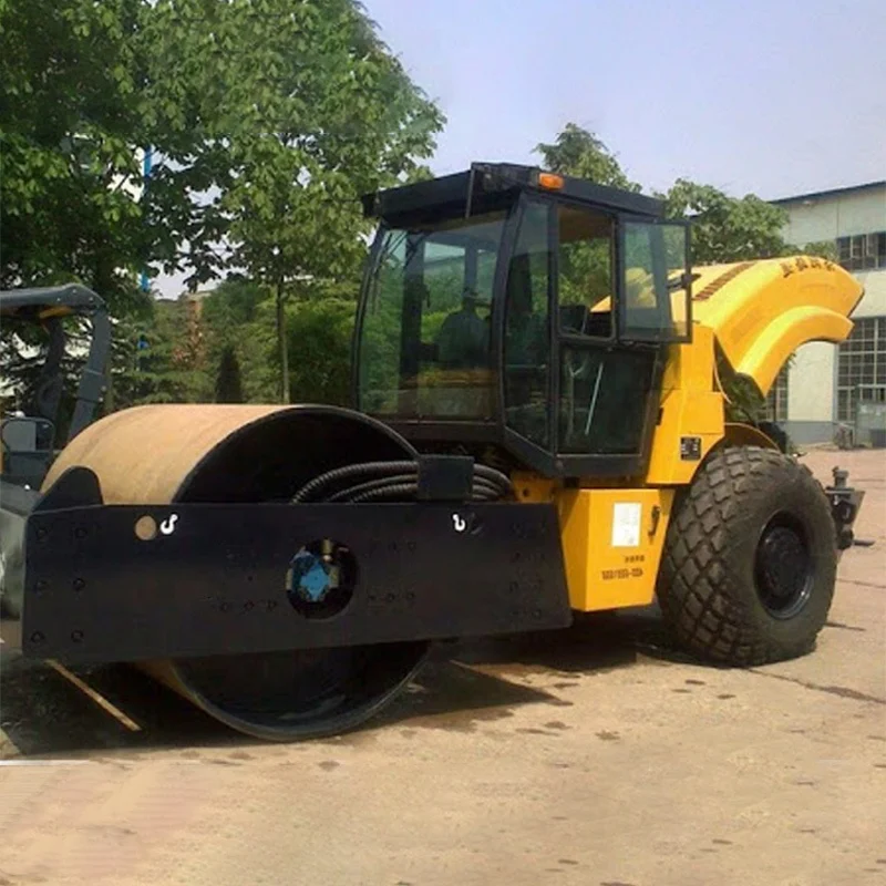 Тяжелый дорожный каток LUTONG с гидравлическим приводом 26 тонн LT626SD Мощный вибрационный