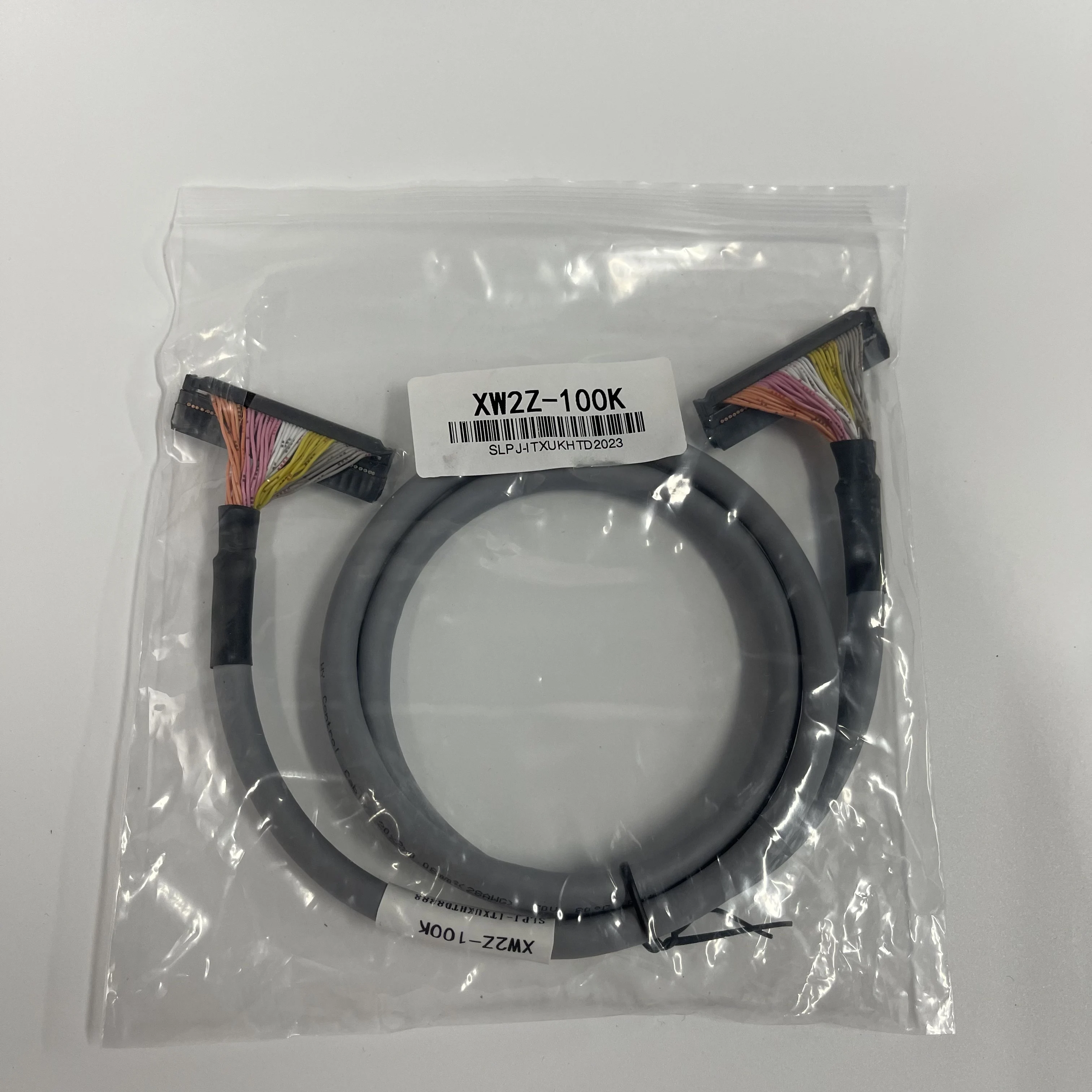 Omron Flat Ribbon Cable Connector Cable XW2Z-100K Omron Flat Ribbon Cable Connector Cable XW2Z-100K