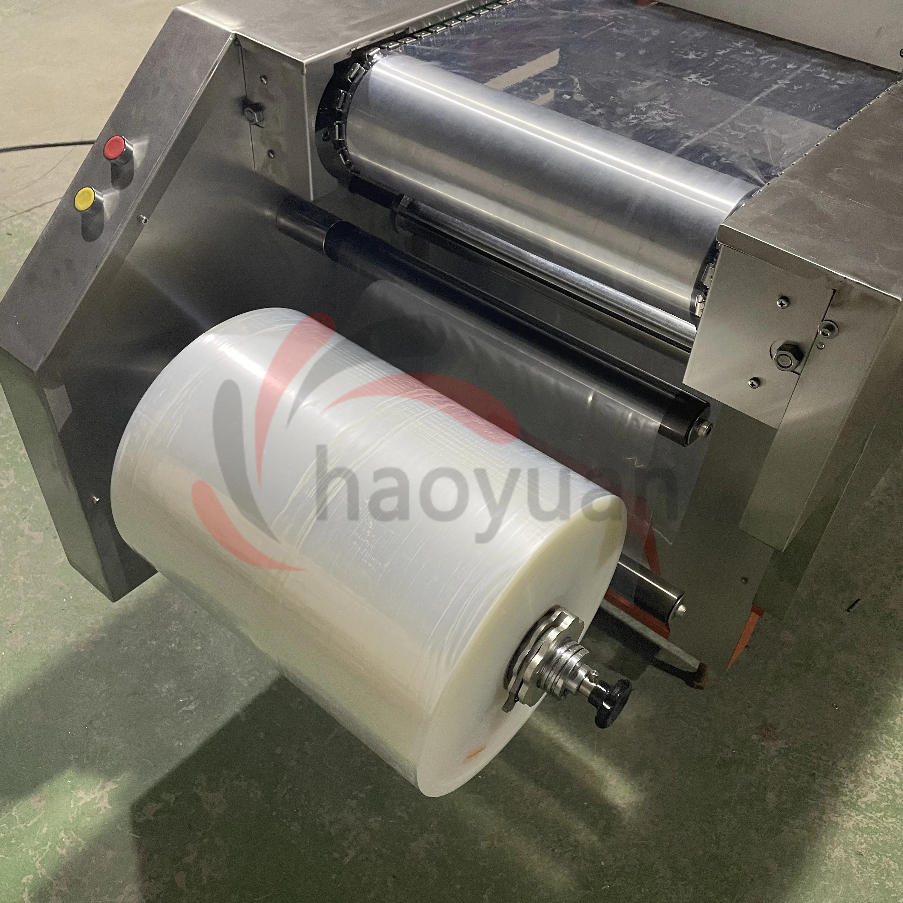 HY-420 Automatic Medical And Surgical Disposable Products Blister Heat Sealing Packaging Packing Machine Price supplier