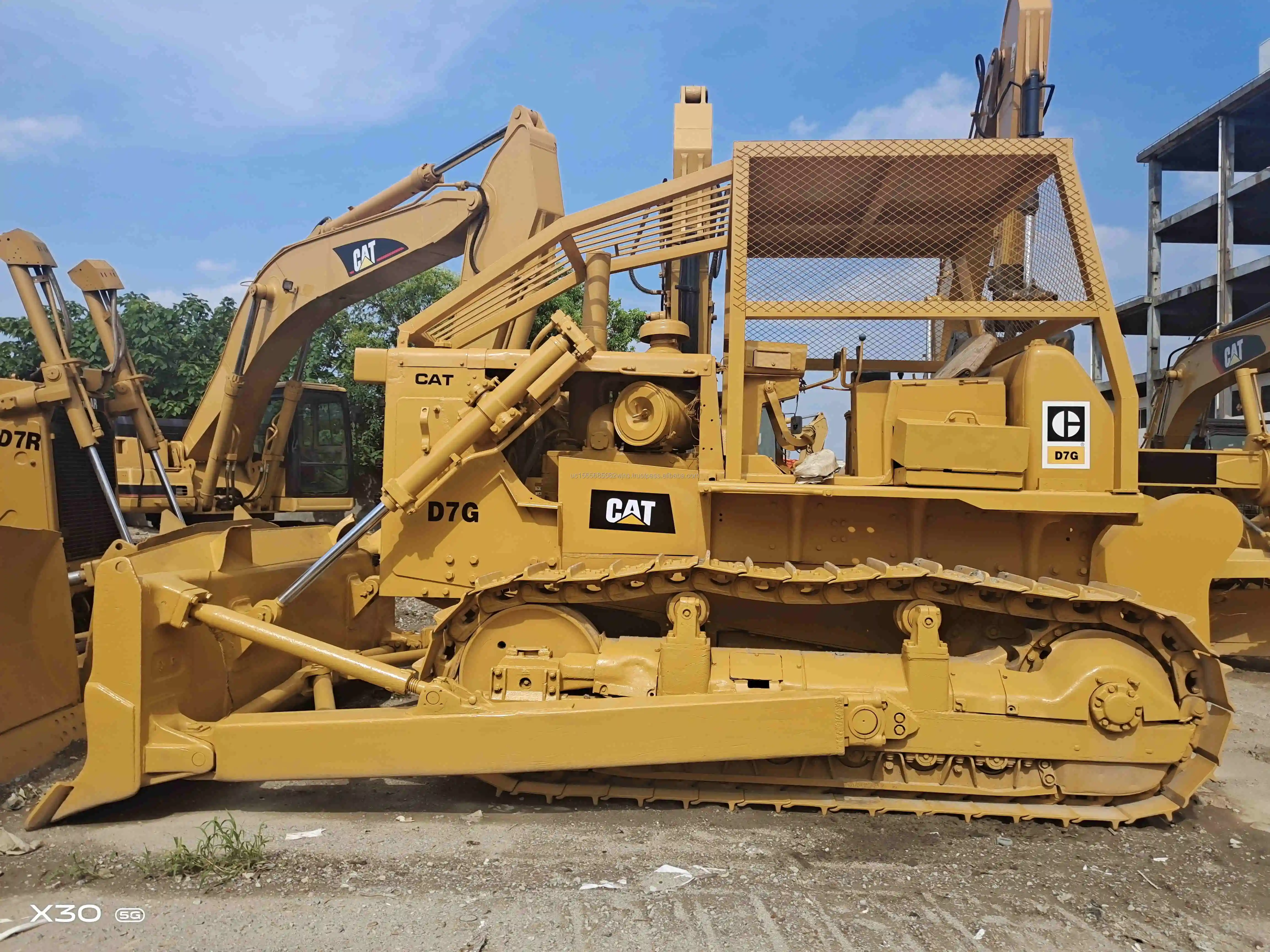 Secondhand Good Condition Caterpillar D7g Bulldozer /cat D7g Dozer ...