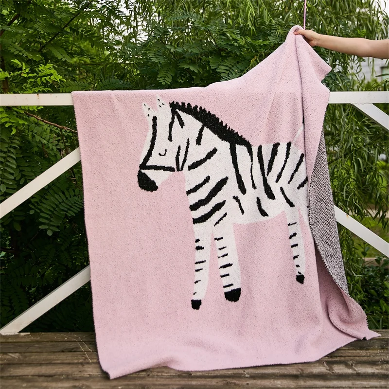 product new arrival 100polyester  zebra jacquard knitted microfiber blanket for home decor sofa  jm-59