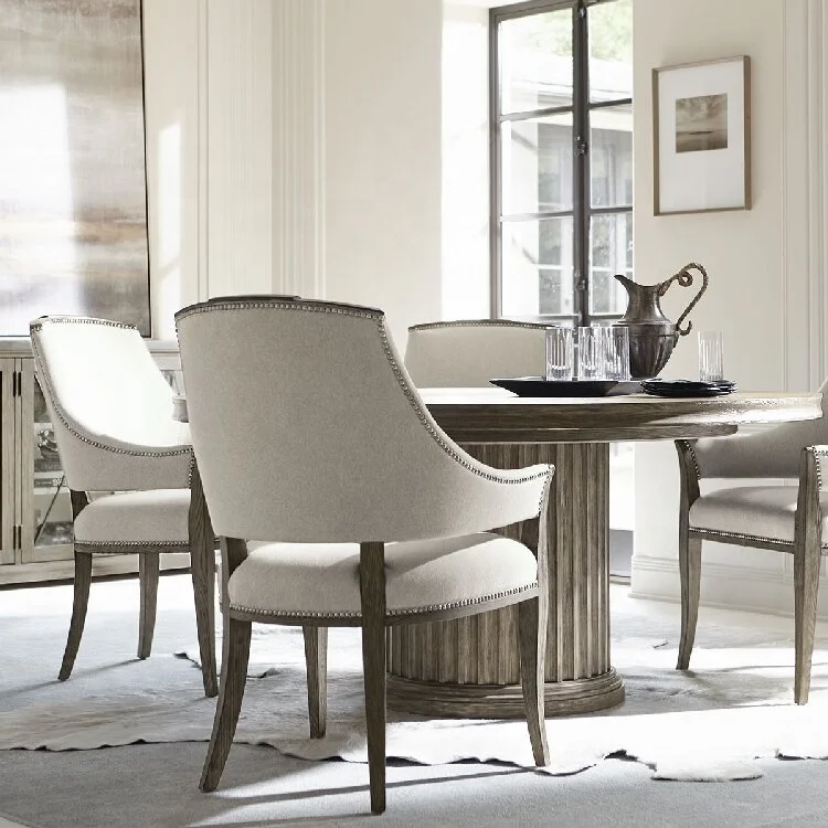Custom-made French Style Dining Room Furniture Oak Wooden Extendable Round Dining Table