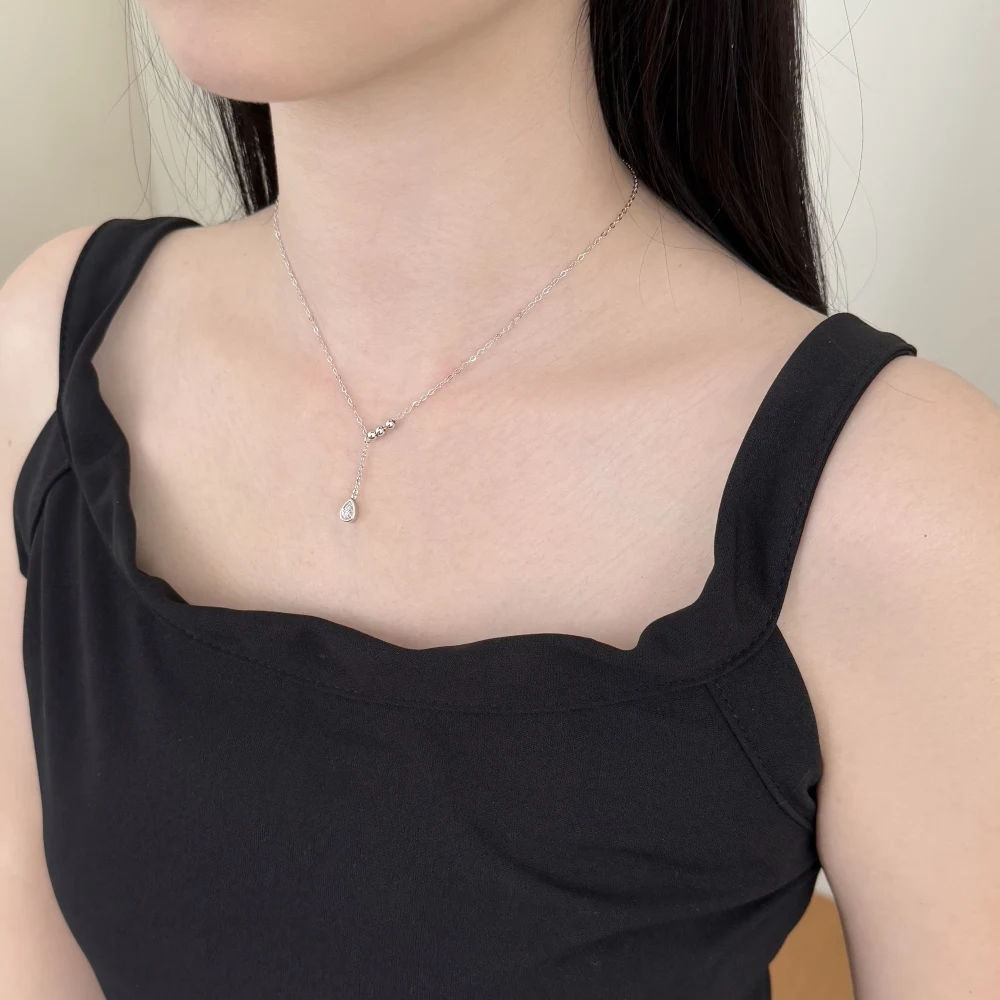 KAKODIY Women's Silver Necklace Fashion Hypoallergenic Teardrop Cubic Zirconia Aesthetic Simple Water Drop Pendant Necklace detail 1