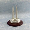 Argent + base en bois de Brown