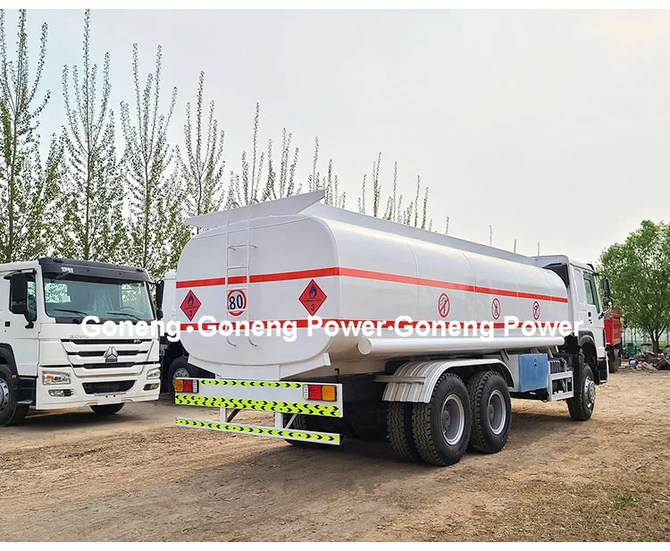 oiltruck005.jpg