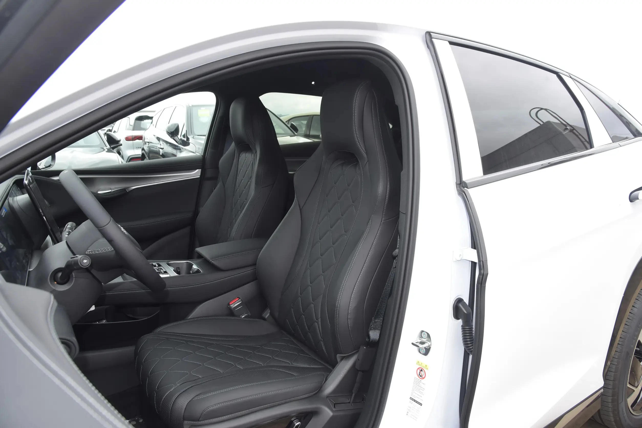 Electric EV Car BYD Sea Lion 07 2025 New Model Mid Size RWD AWD Electric SUV BYD Sea Lion 07 EV