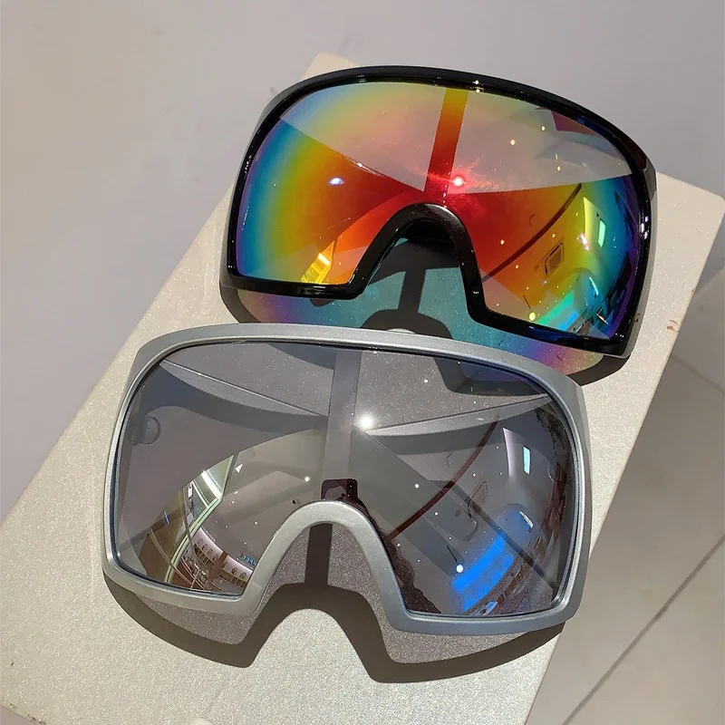 K-POP・アジア 127 DREAM Mark oeil sunglasses hologram AKILA x Keith Haring Zed Sunglasses
