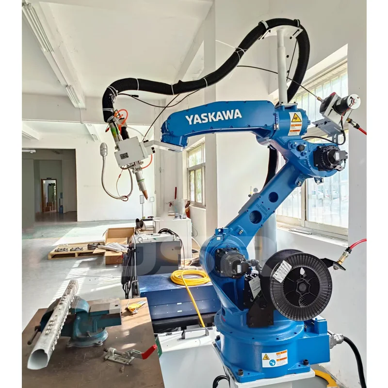 YASKAWA Original Arc Welding Robotic Arm AR1730 Industrial Motoman Welding Robot