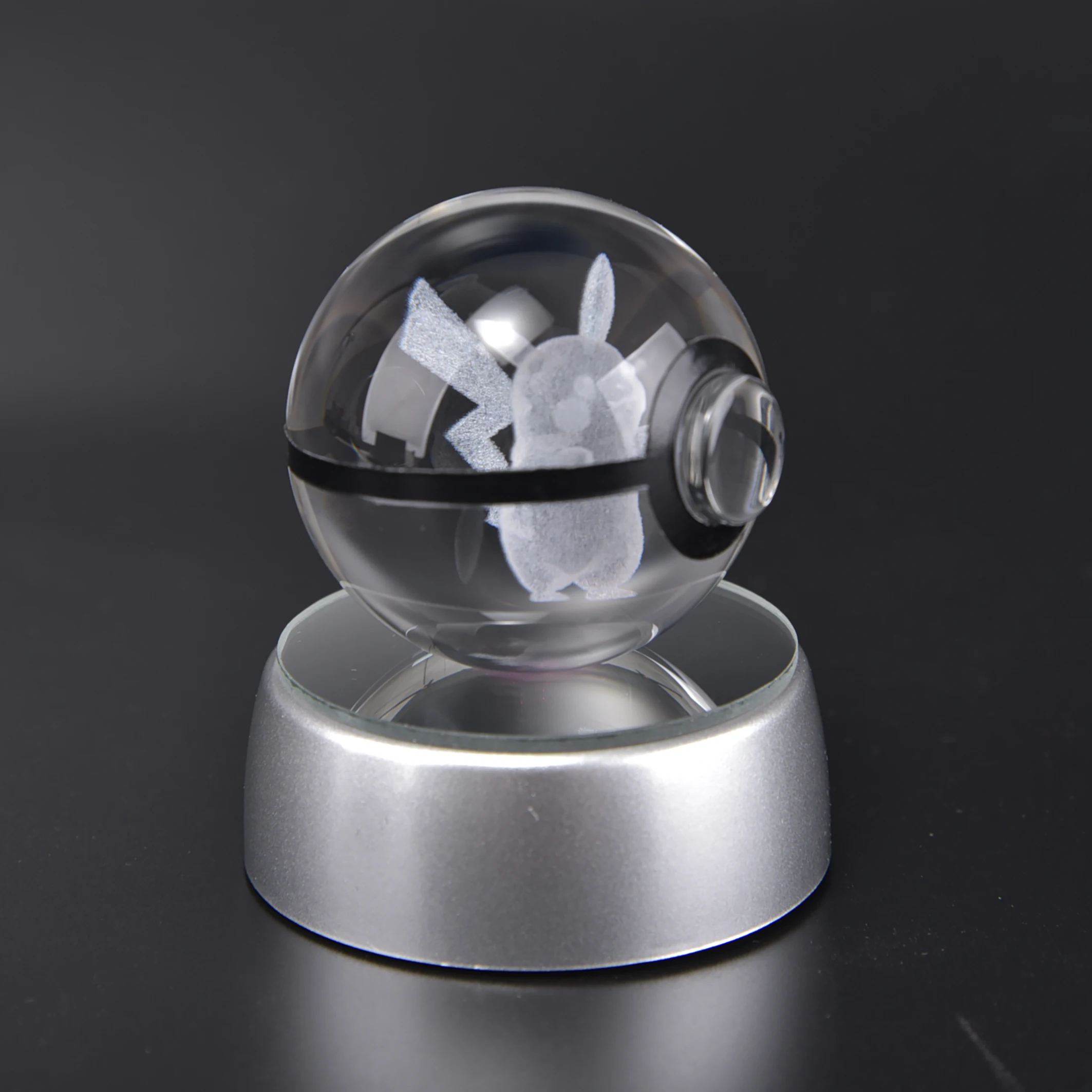 Cheap Wholesale New Crystal Pokeball Design Custom 3d Crystal Poke Mon