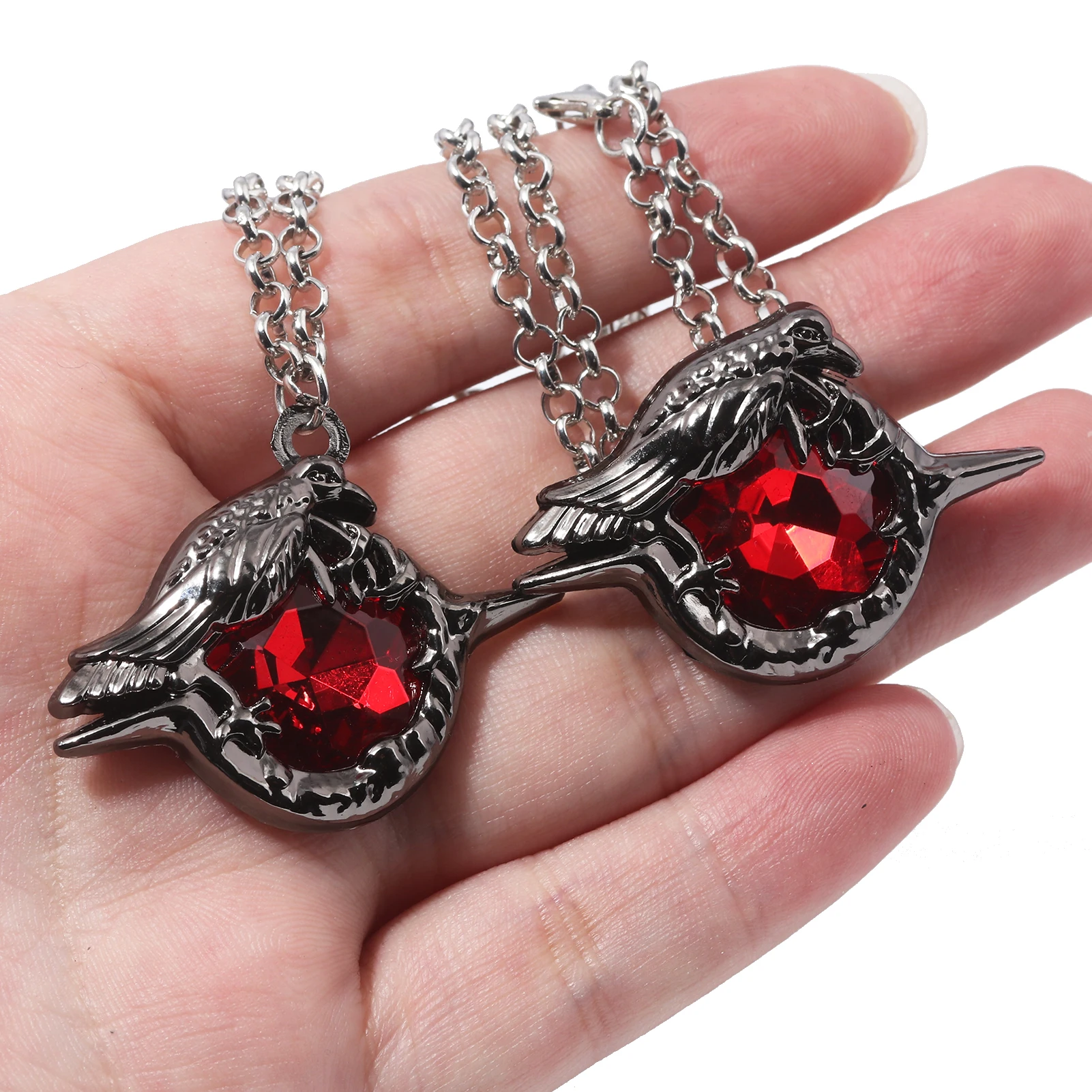 Raven Pendant Necklace Heart-Shaped Beads Chains Gold Plating