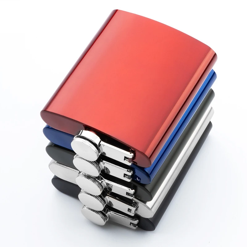 2023 Mini Stainless Steel Classic Style Hip Flask High Quality Hot Sale Wine Bottle for Whiskey Square Shape