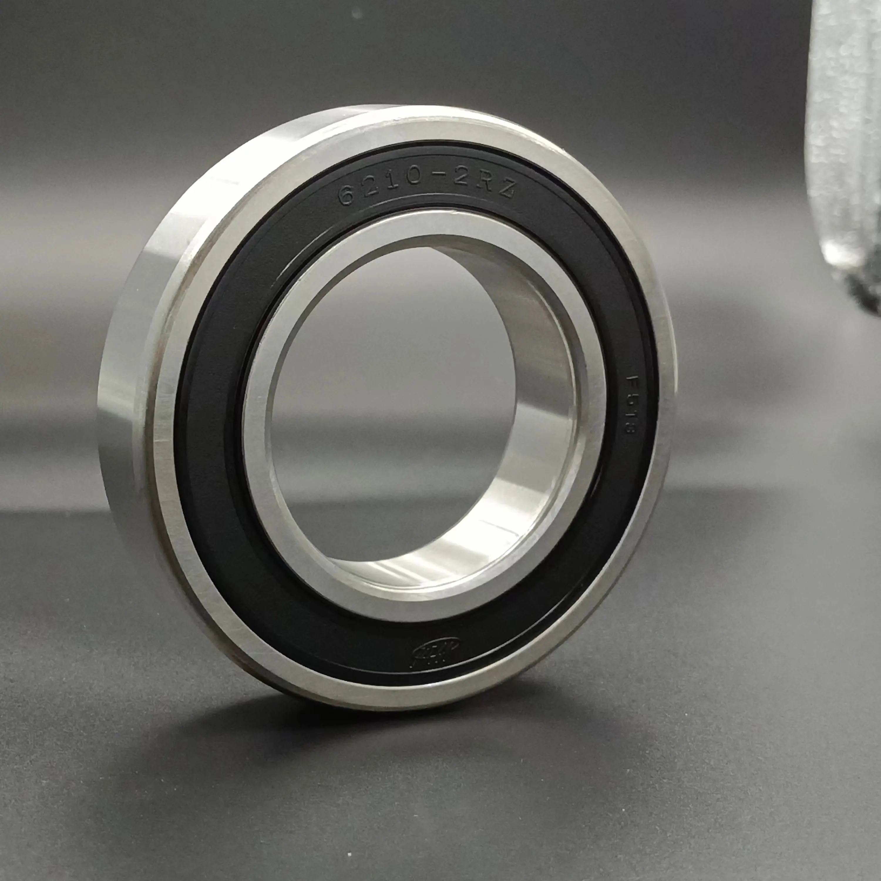 Hb9085eccb1e9428a8d4759044cc57