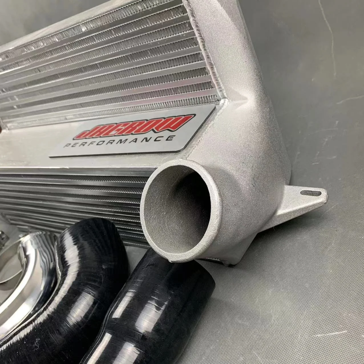 7.5'' Customized Full Aluminum Intercooler Kits for BMW N54 135i 335i E92