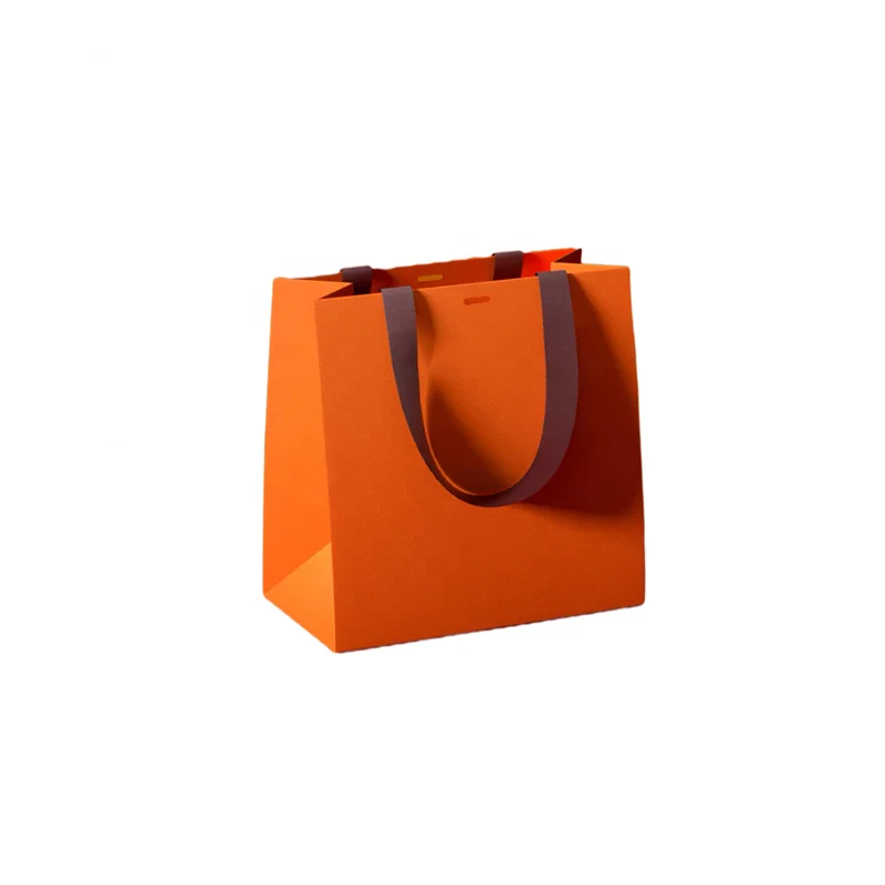 Wholesale Personalised Custom Paper Luxury Gift Bags For Small Business -  Buy Wholesale Personalised Custom Paper Luxury Gift Bags For Small Business  Product on