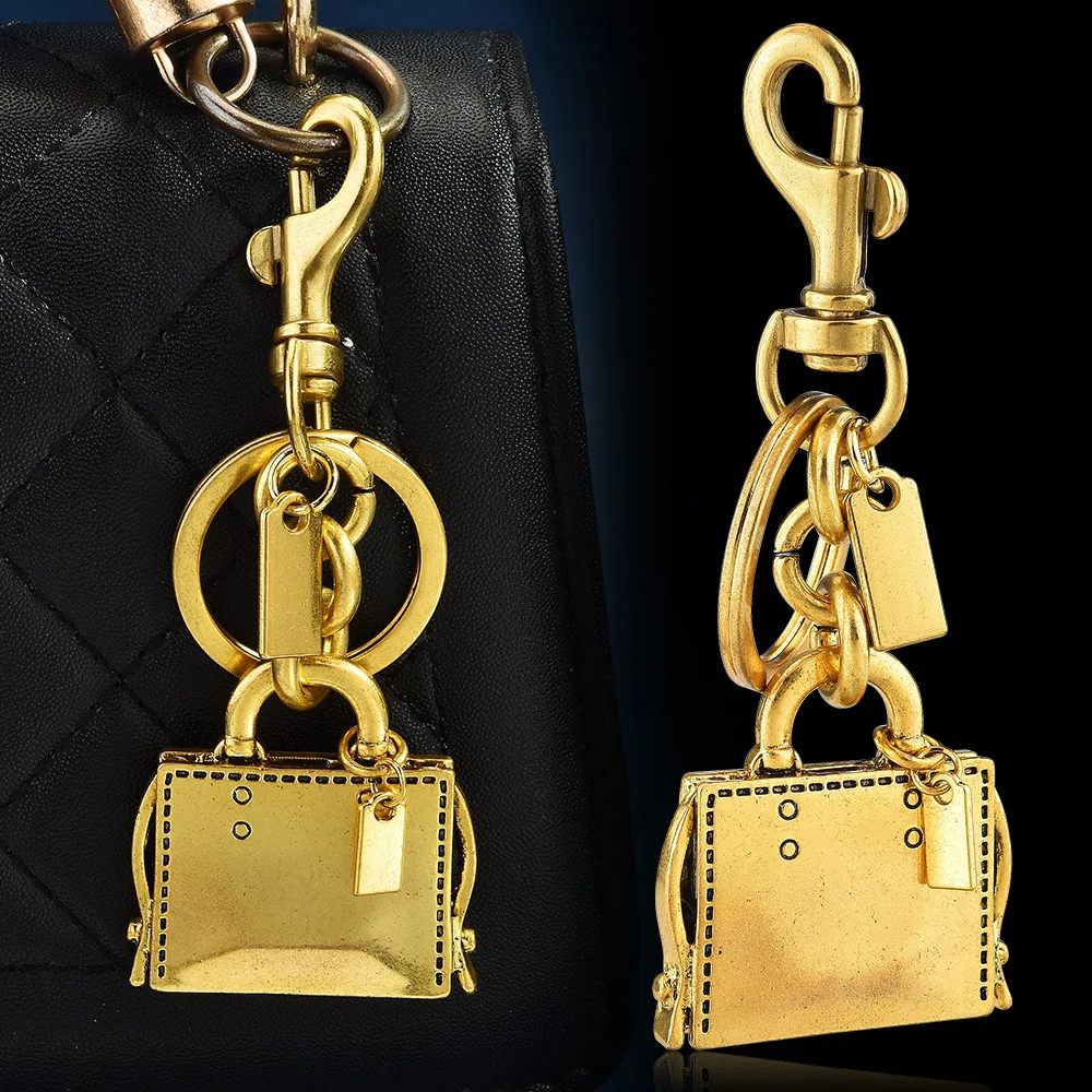 Einfacher, modischer Metallanhänger-Schlüsselanhänger für Damen, ideal für Schulranzen und Schmuck. Großhandel für Taschenaccessoires._voghion.com