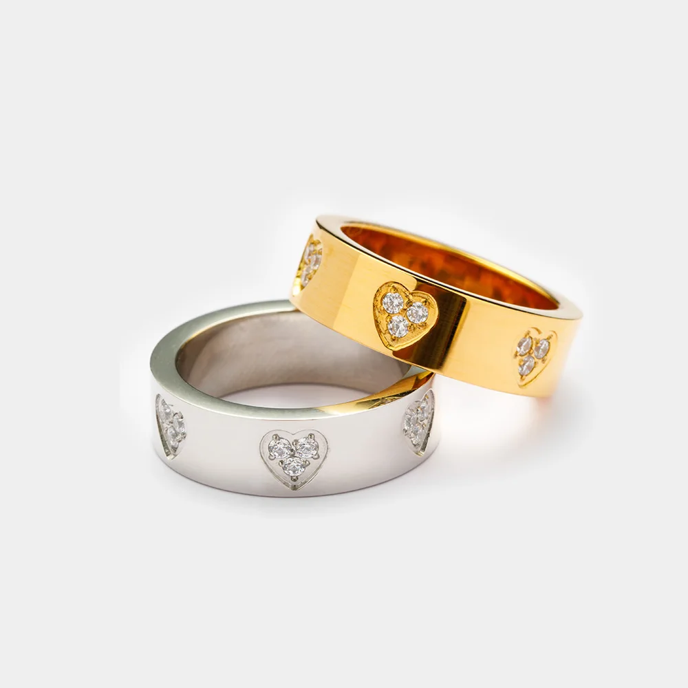 Exquisite Four Pointed Star studded Diamonds Stainless Steel Waterproof Ring Cubic Zirco aperçu 2