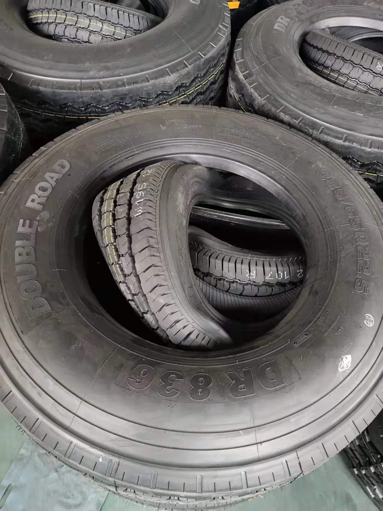 Cheap Car Tyres Prices 195/65 R15 Passenger Car Tyre R14 225/45/17 15