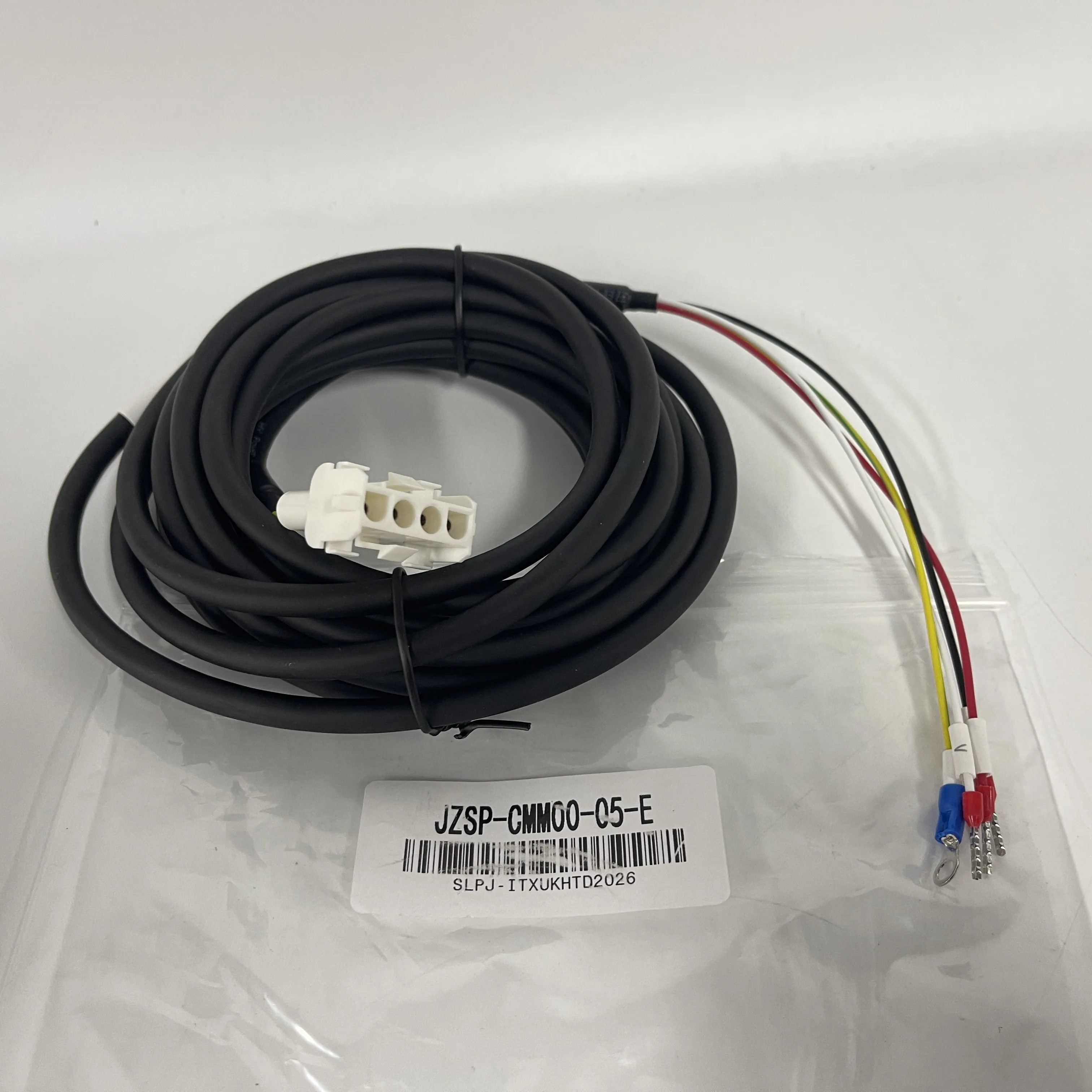 AMSAMOTION Servo Power Cable JZSP-CMM00-05-E AMSAMOTION Servo Power Cable JZSP-CMM00-05-E