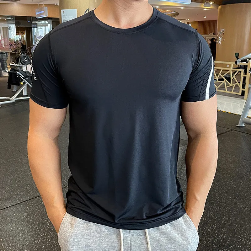 Pin on Men's Activewear